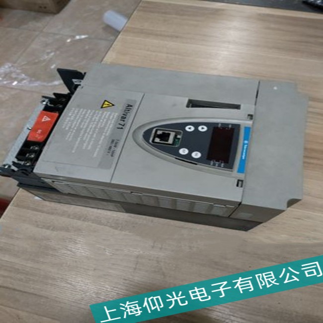 涼山施耐德變頻器維修各種故障報(bào)警檢測(cè)維修