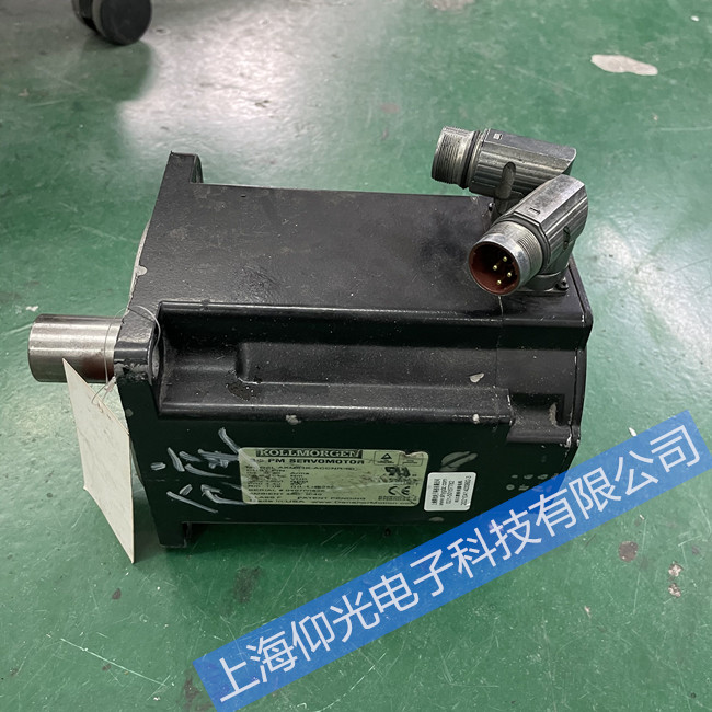 注塑機(jī)科爾摩根伺服電機(jī)維修 AKM42G-ACCNR-TZ