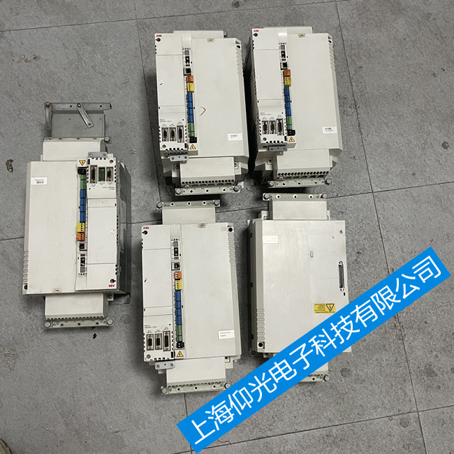 ABB/MotiFlex e180伺服驅(qū)動器報警E1011維修中心