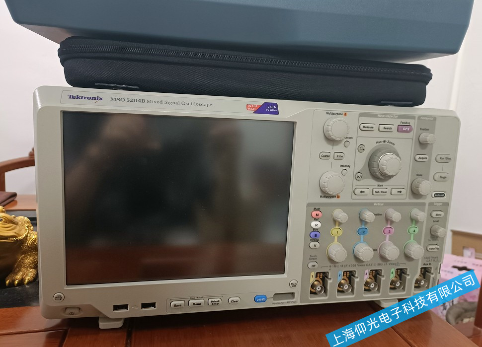 泰克示波器-MSO5024出現(xiàn)黑屏怎么維修的-當天可修好