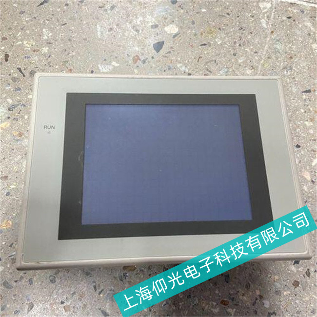 自動售賣機Omron歐姆龍工控機上電黑屏故障維修排除法
