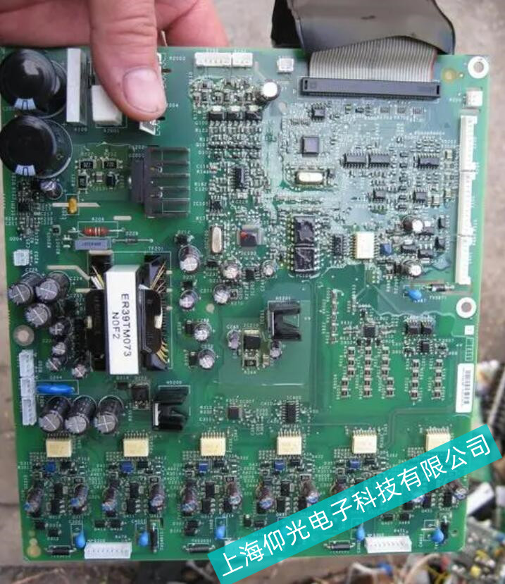 河南施耐德工控機(jī)140系列高壓板故障維修-仰光專(zhuān)業(yè)維修