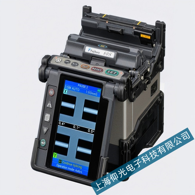 日本藤倉80S+光纖熔接機(jī)開機(jī)顯示系統(tǒng)復(fù)位故障維修