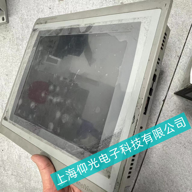 化工設(shè)備AB羅克韋爾觸摸屏2711PC系列串口無(wú)法通訊故障維修方法