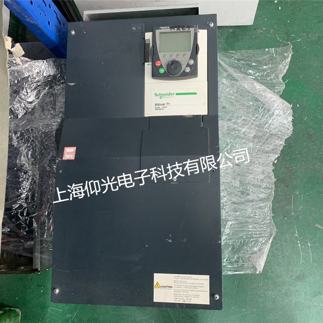 蘇州施耐德變頻器ATV11HU05M2A過電流日常故障維修