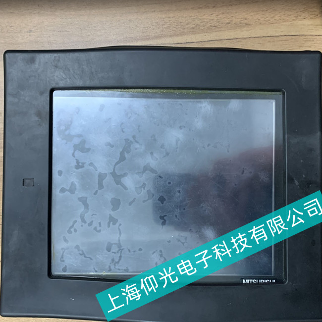 仰光專業(yè)維修多年經(jīng)驗//Mitsubishi三菱觸摸屏F940GOT系列開機無顯示故障維修