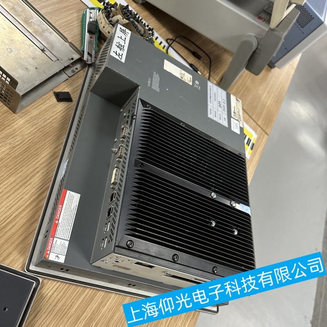 淮安施耐德工控機Magelis GTO電路板出現(xiàn)短路故障維修部